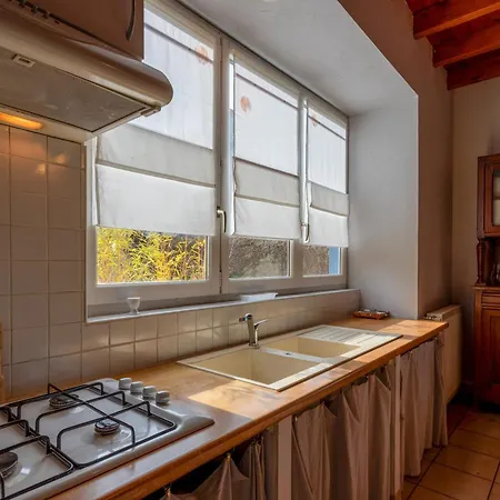 بيت للعطل La Bergerie Pres De Lourdes Adé