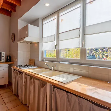 بيت للعطل La Bergerie Pres De Lourdes *