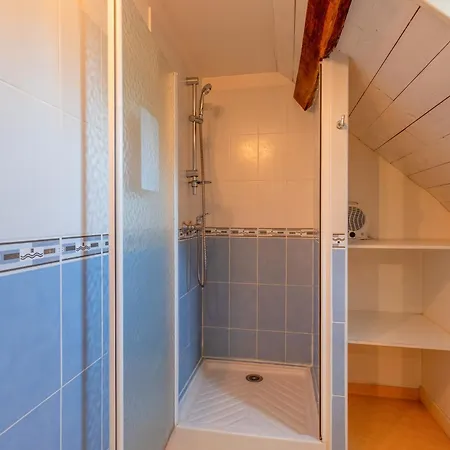 La Bergerie Pres De Lourdes بيت للعطل *