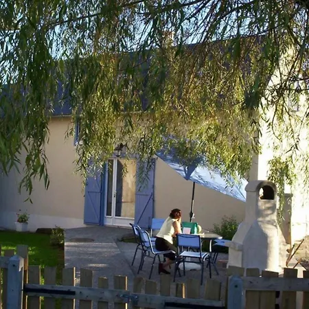 בית נופש La Bergerie Pres De Lourdes